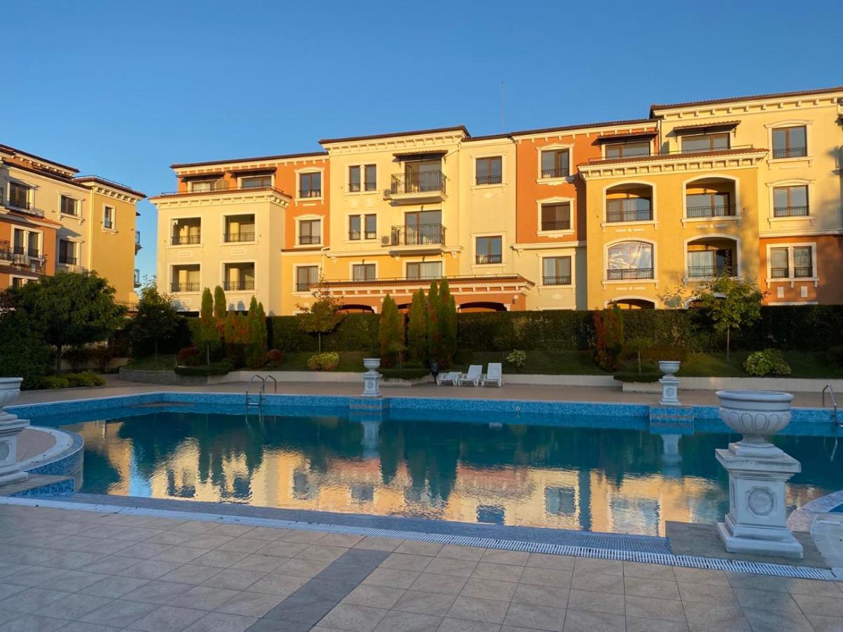 Lilly Apartment Каваци, Созопол Екстериор снимка
