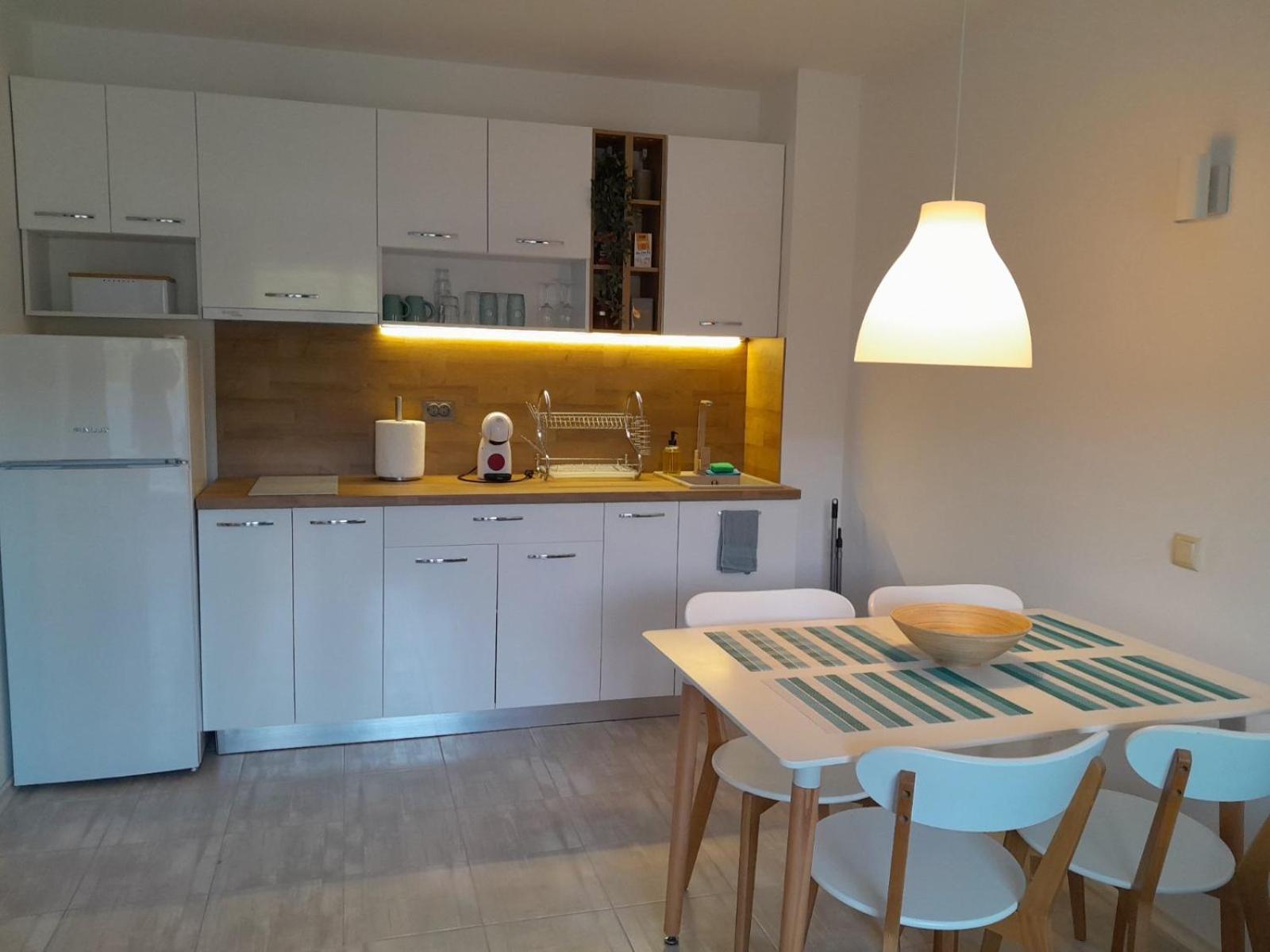 Lilly Apartment Каваци, Созопол Екстериор снимка