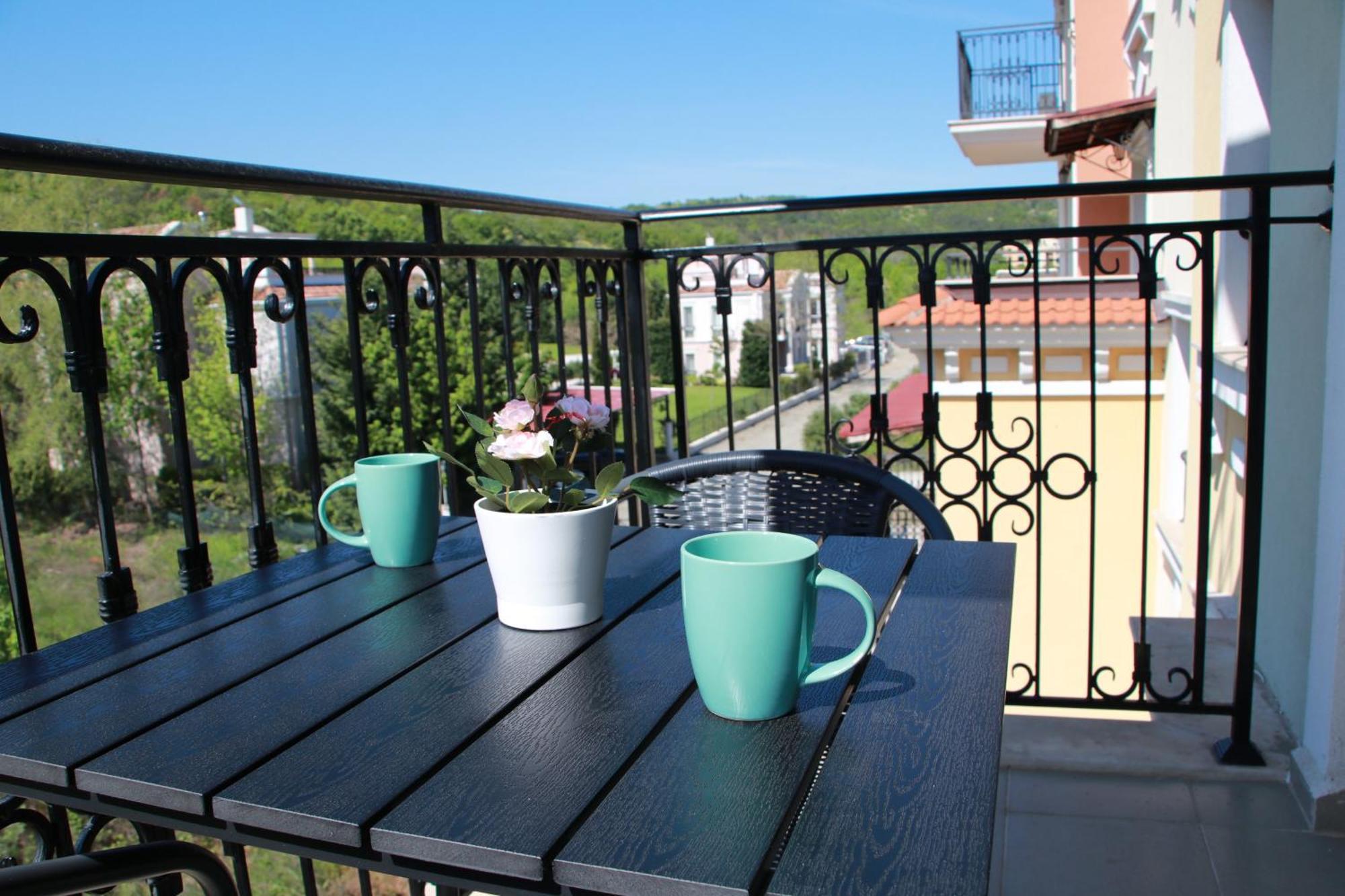 Lilly Apartment Каваци, Созопол Стая снимка